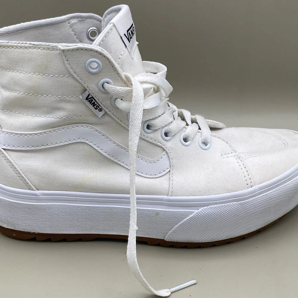 Vans Women’s Sk8-Hi Platform White Gum Sole High Top Skate Sneakers Shoes 7.5 - Picture 13 of 15